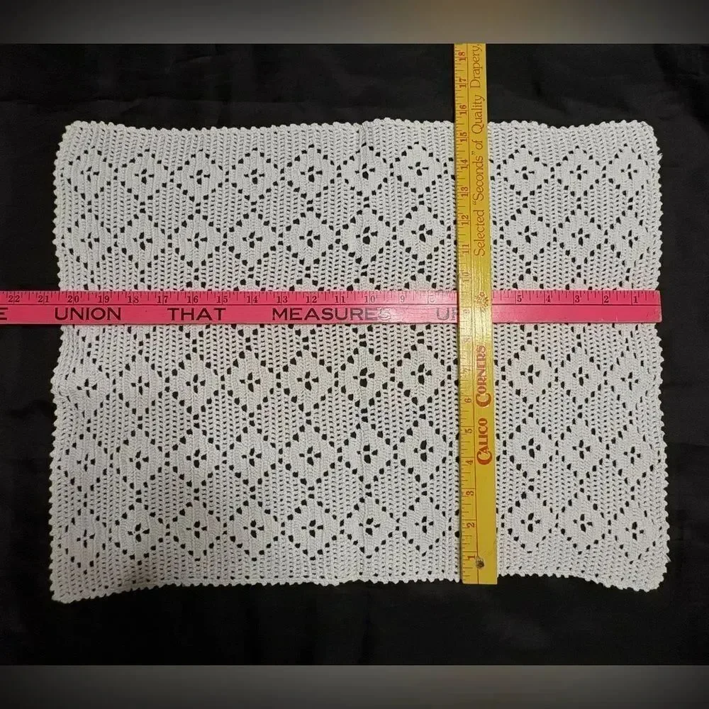 Elegant Crochet Lace Placemats, tray mats, doilies, table mats, set of 4,
